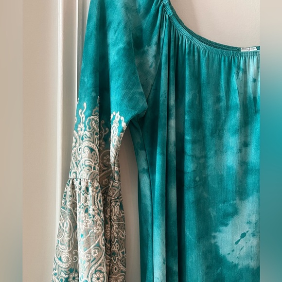 HoneyMe Women’s Dress - Picture 11 of 12